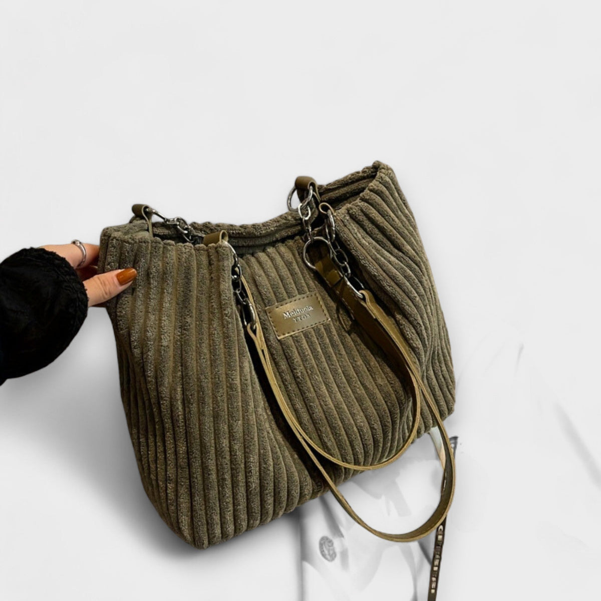 Darevo | Soft Cord Shoulder Bag