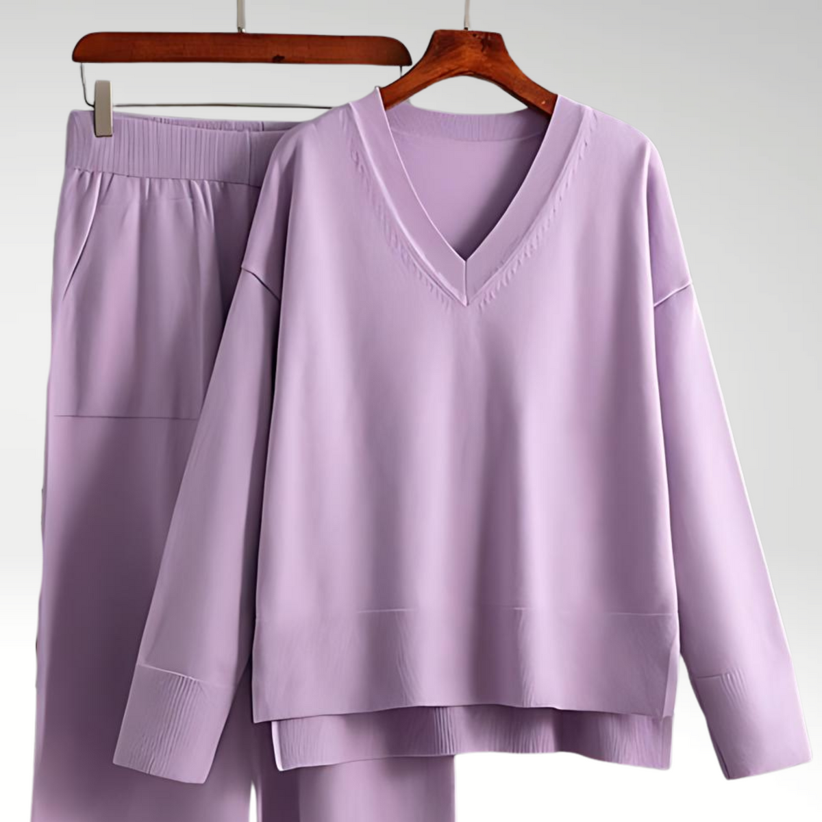 Darevo | Luxe V-Neck Two-Piece Set