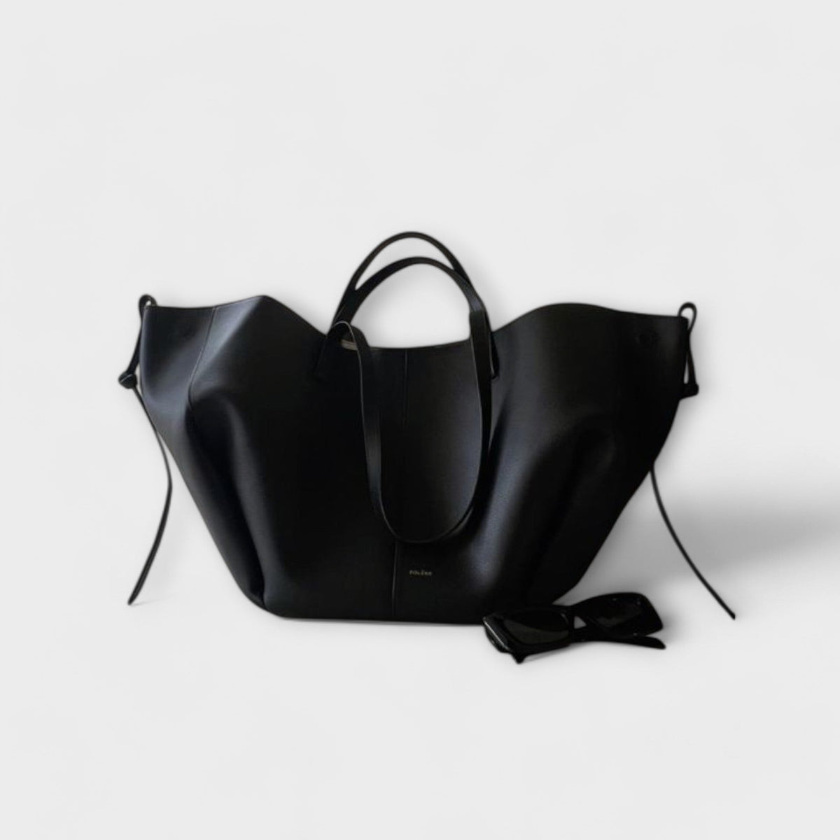 Darevo | Vintage Tote Bag