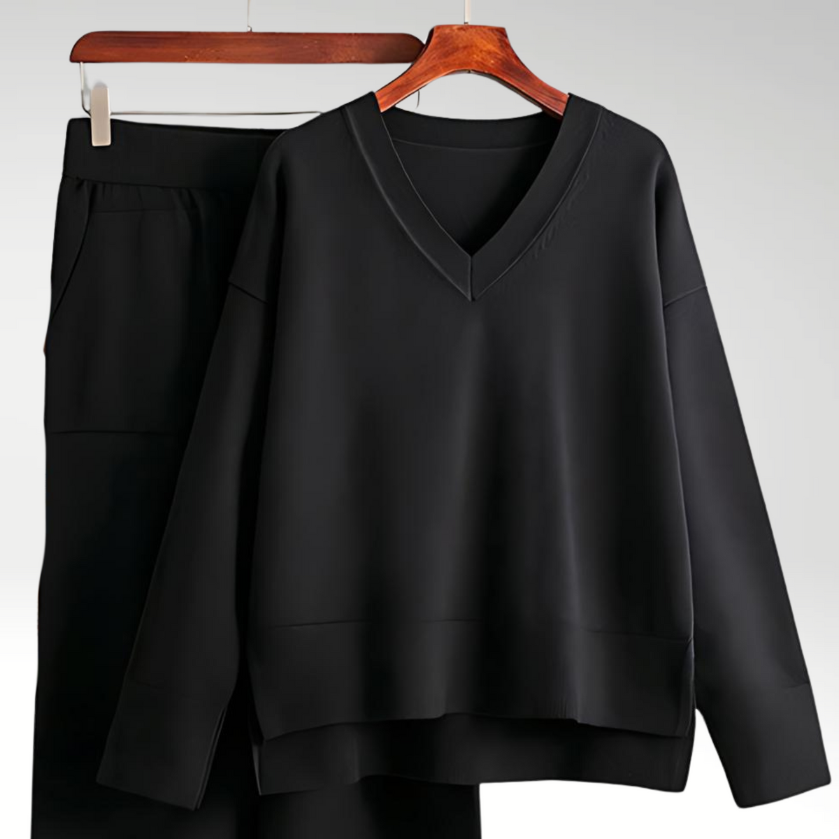 Darevo | Luxe V-Neck Two-Piece Set
