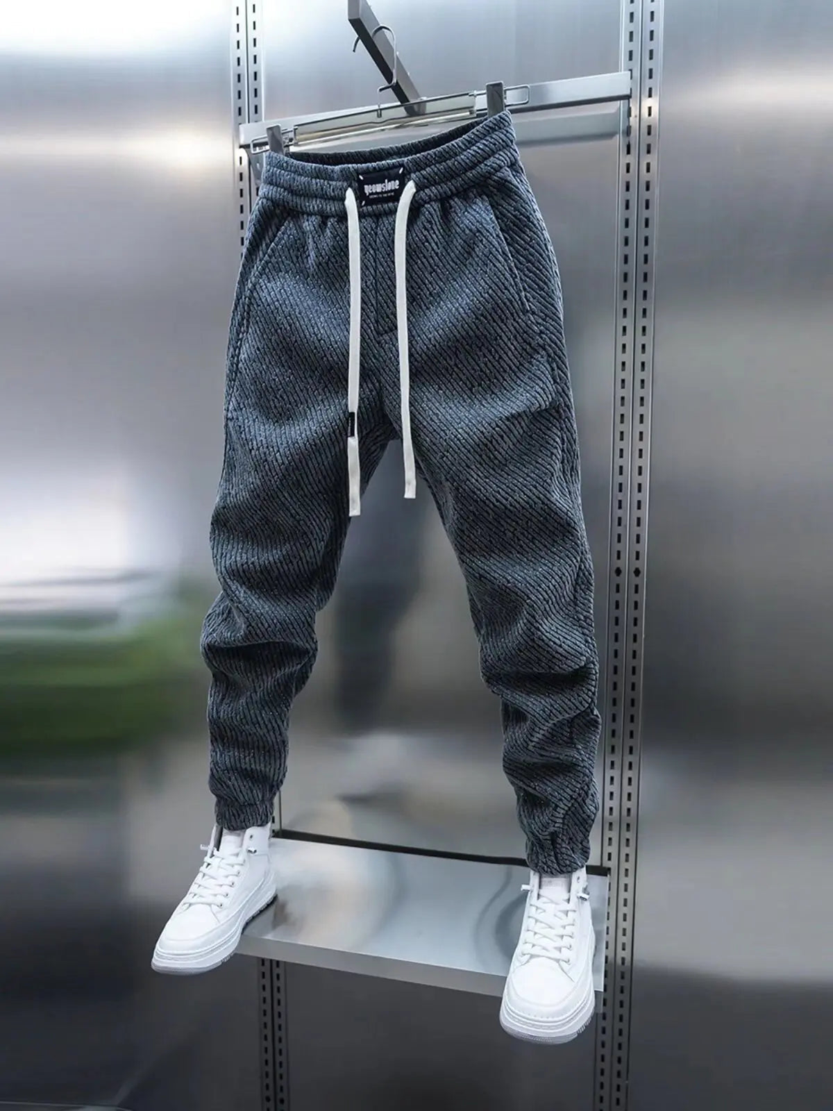 Thatcher | Pants with Elastic Waistband and Drawstring
